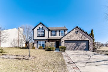 6415 Hollingsworth Dr Indianapolis, IN 46268